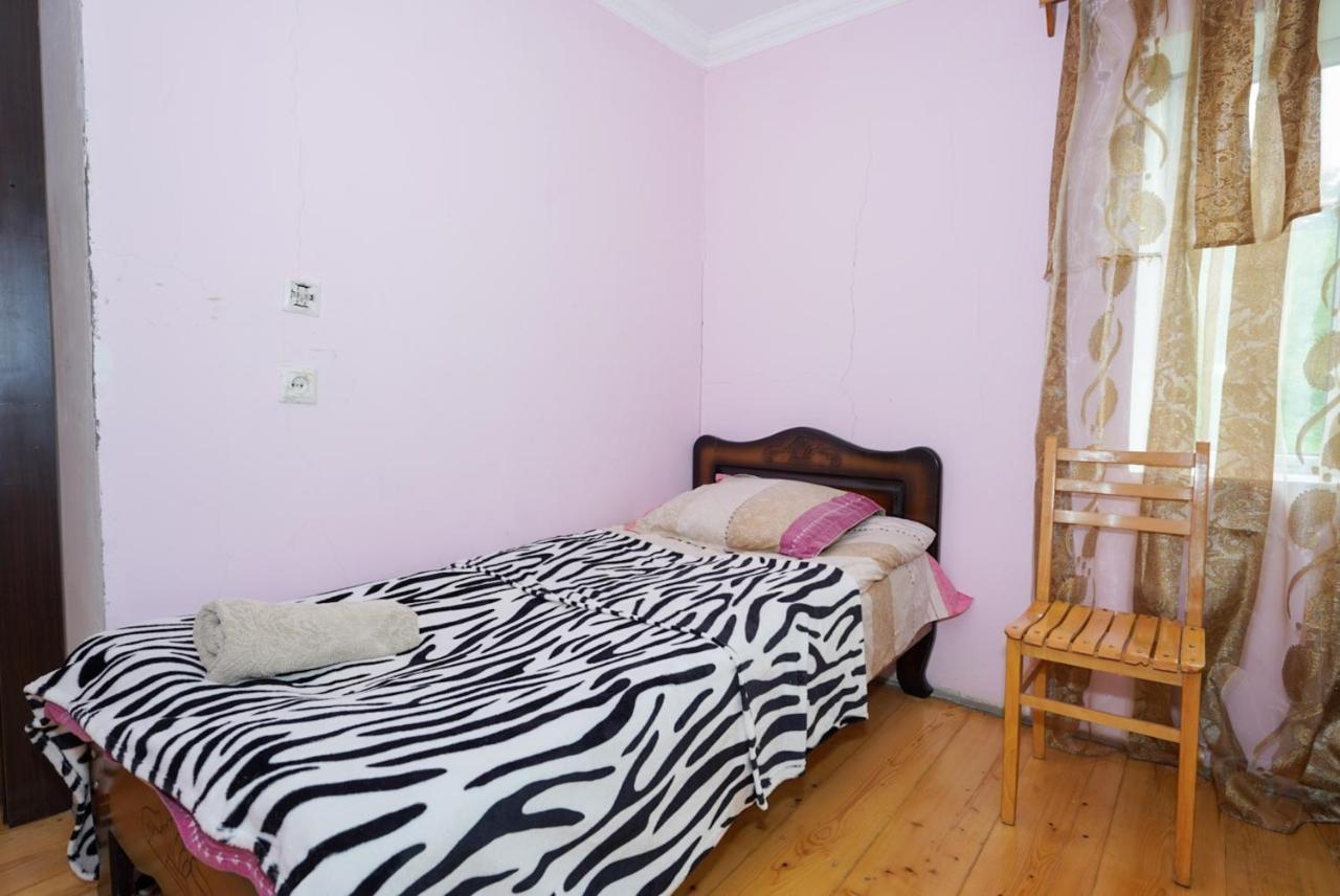 Guesthouse Nora Ushguli Exterior foto